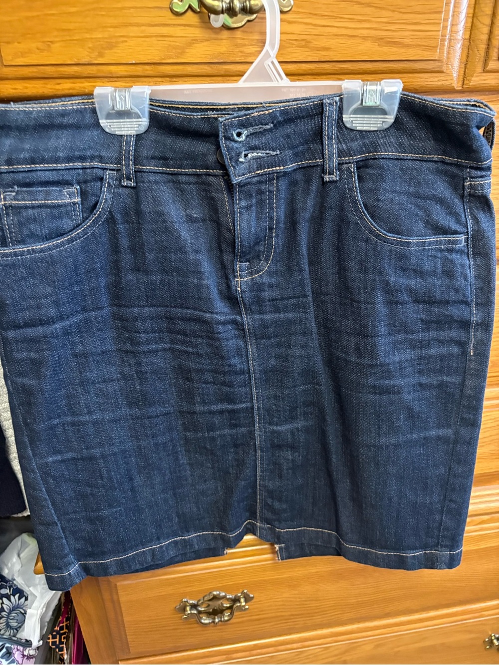Old Navy dark indigo denim skirt